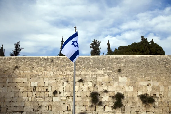 Drapeau d'Israël et le mur des lamentations — Photo