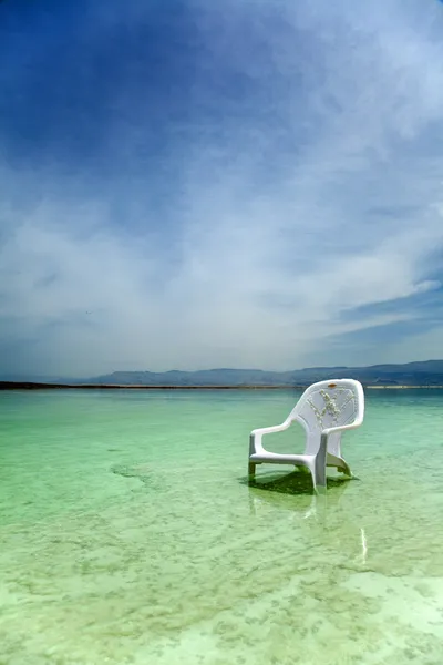 Chaise facile à la mer Morte — Photo