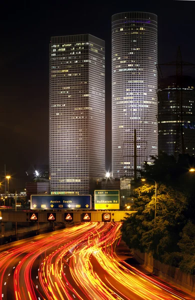 Autopista río al centro —  Fotos de Stock