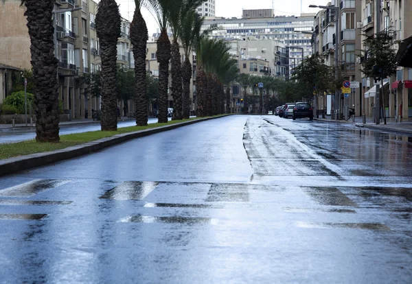空湿的冬季街头 — 图库照片