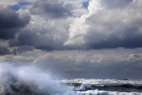 Fırtına dalgası — Stok fotoğraf