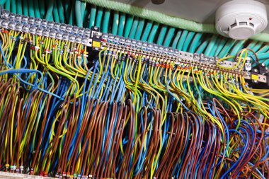 Ana elektrik tesisatı Merkez