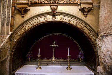 VIA dolorosa bir şapel olarak mütevazı bir sunak
