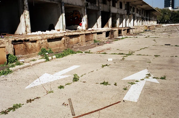 Strada del mercato abbandonata — Foto Stock