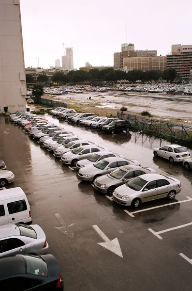 都市の冬の駐車場 — ストック写真