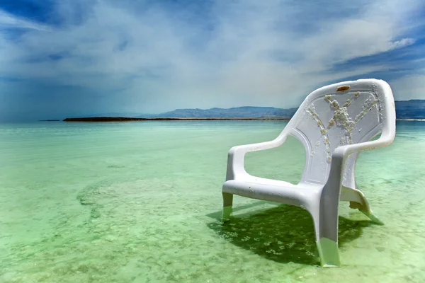 Cadeira fácil no Mar Morto — Fotografia de Stock