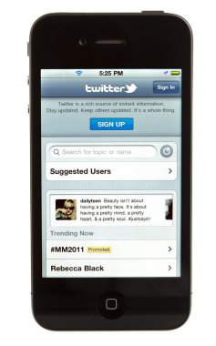 izole iphone 4 - twitter