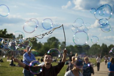 sabun köpüğü mauerpark yapım