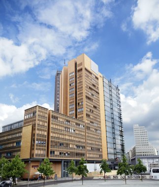 Potsdamer platz de Bina Tuğla rengi