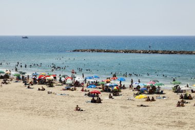 yaz plaj tel-Aviv'de