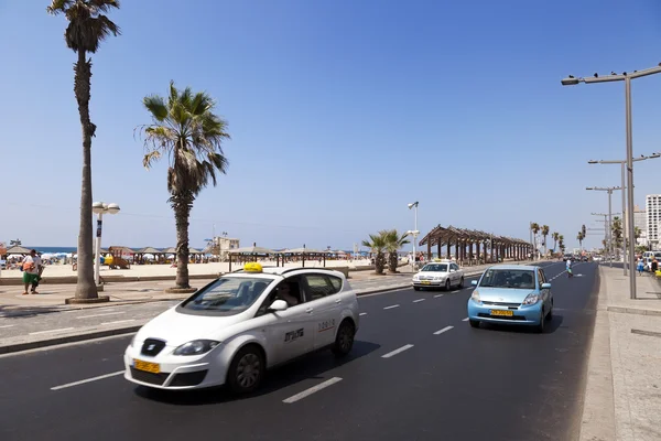 Yaz plaj tel-Aviv'de — Stok fotoğraf