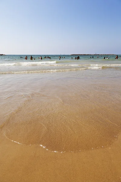 Estate in spiaggia a Tel Aviv — Foto Stock