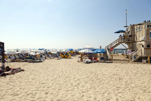 Summer at the Beach in Tel-Aviv — Stock Photo, Image