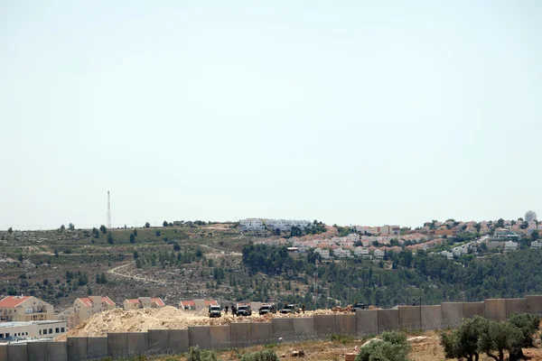 Esercito israeliano vicino al muro di separazione — Foto Stock