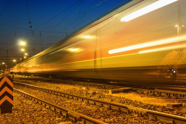 gece tren