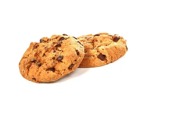 Galletas de chispas de chocolate sobre fondo blanco — Foto de Stock