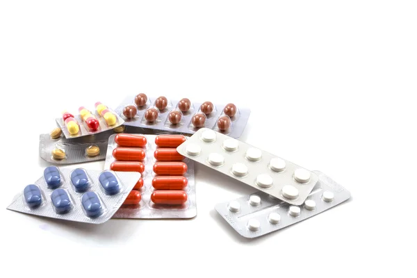 Medikamente auf weißem Hintergrund — Stockfoto