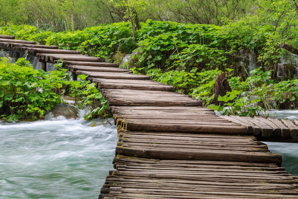 Wood path in the Plitvice Lake 