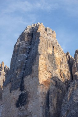 Tre Cime di Lavaredo Dağı yakınlarındaki özel dağ zirveleri (Drei Zinnen), Sexteni Vadisi, İtalya 'daki Trentino-Alto Adige