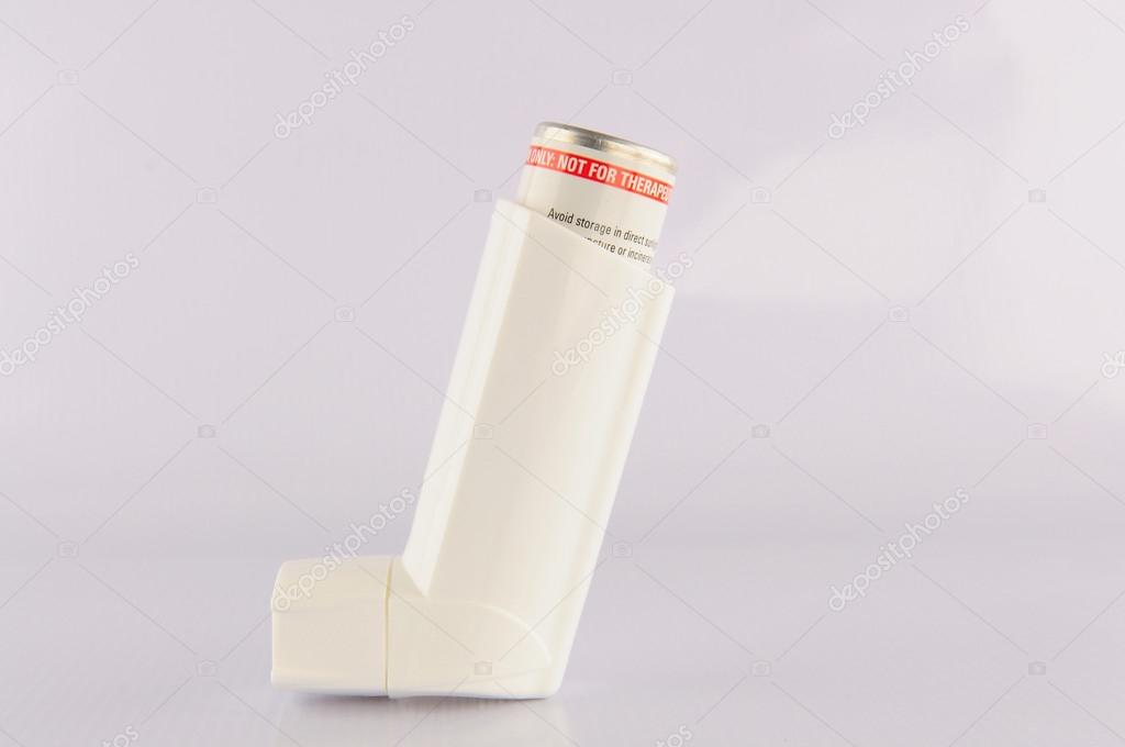 White asthma inhaler — Stock Photo © khuntapoldep 27693533