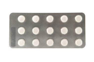 beyaz zemin üzerinde Vakumlu Ambalaj içinde düz tablet