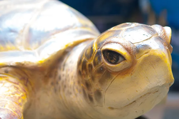 Estatua de tortuga cerrada —  Fotos de Stock