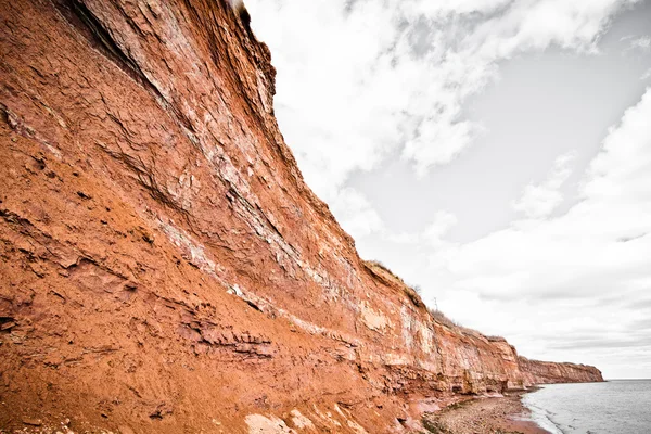 Cliff junto ao mar — Fotografia de Stock