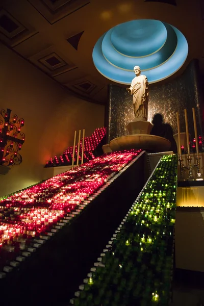 St-Joseph Oratory (Brother Andre Tomb) — Stock Photo, Image
