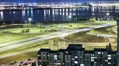 Montreal cityscape gece görünümü