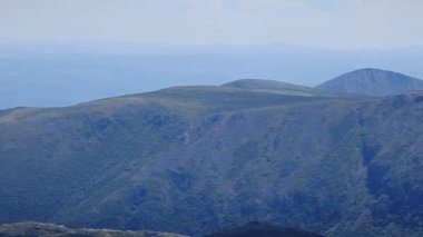 video güzel dağlarının görünümü kaydırma