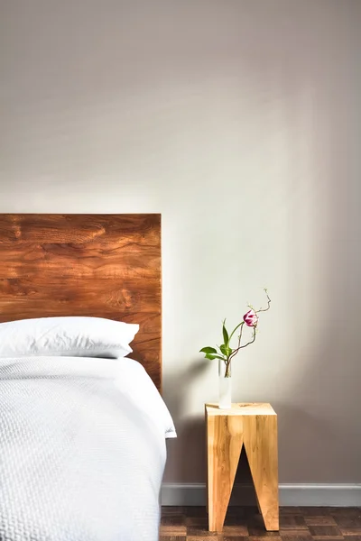 Vackra rena och moderna sovrum — Stockfoto