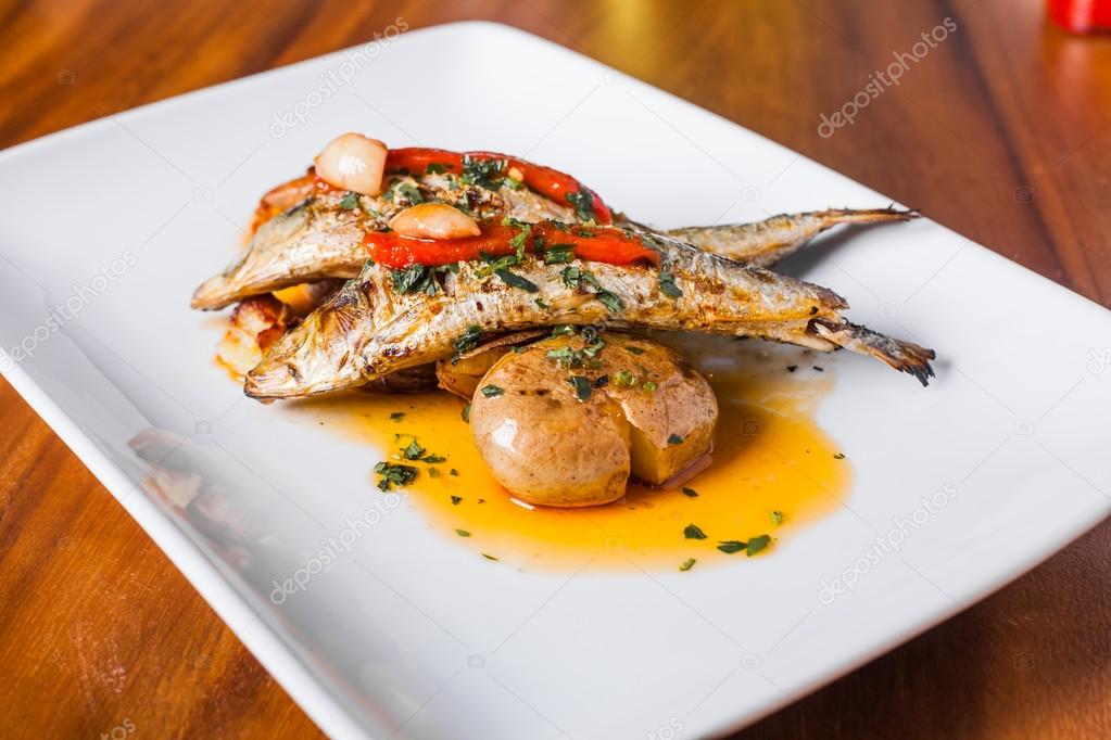 Grilled Sardines Plate with Red Pepper and Potato