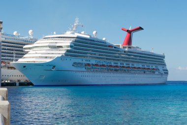 Carnival triumph Port