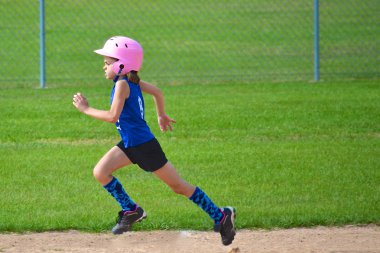 bazlar softball tam gallup, çalışan genç kız
