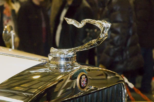 Èîğäàíèÿ oo uluslararası retro otomobil 2013