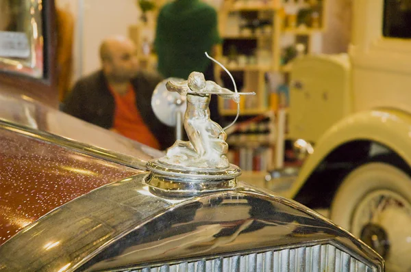 Èîğäàíèÿ oo uluslararası retro otomobil 2013