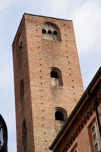 Alba şehrin kuleleri