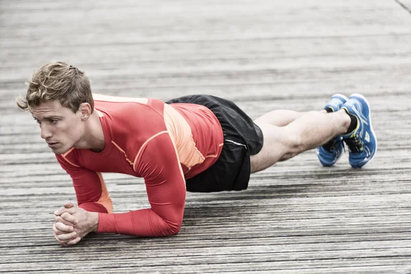 Crossfit Young Man Planking Exercising — Zdjęcie stockowe