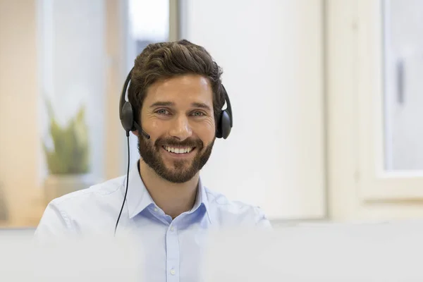 Happy Businessman Office Phone Headset Skype — Fotografia de Stock