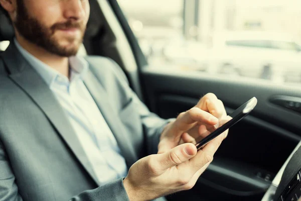 Man Car Typing Text Message Mobile Phone — Zdjęcie stockowe