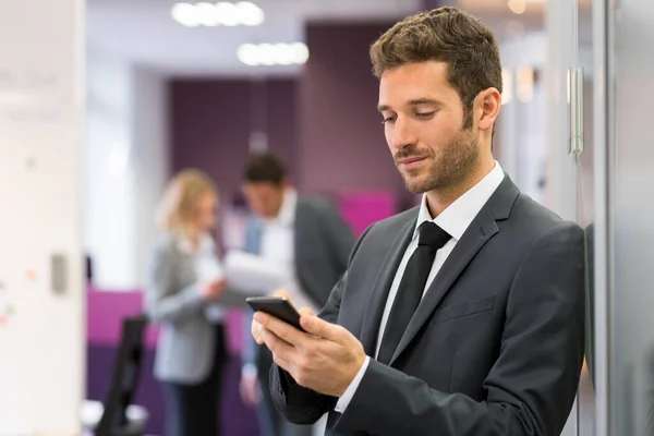 Businessman Typing Message Smart Phone Modern Office —  Fotos de Stock