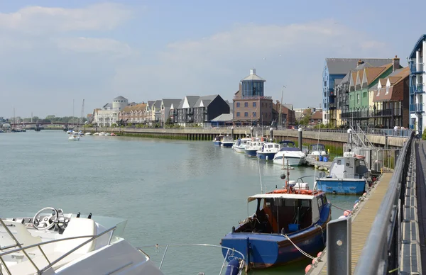 Folyó arun a littlehampton. Sussex. Anglia — Stock Fotó