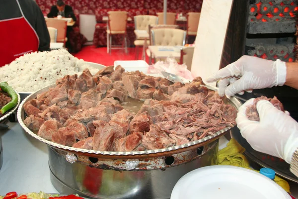 Kavurma, a híres török étel, fogyasztásra kész — Stock Fotó