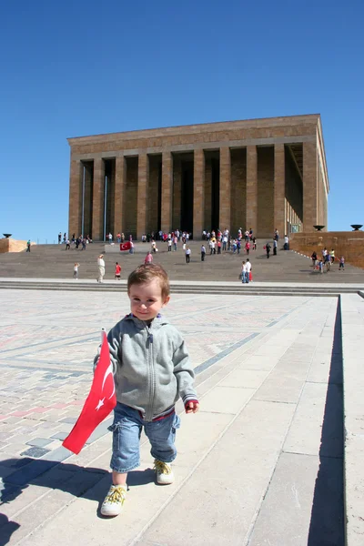 Bambino all'Anitkabir, Mausoleo di Ataturk — Foto Stock