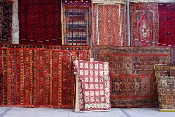 Carpets at bazaar — Stock Photo, Image