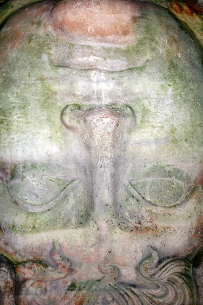 Medusa heykeli.