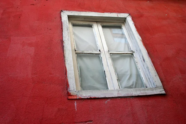 Old wooden barn window — Stock Photo, Image