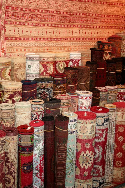 Halılar, ın Bazaarı