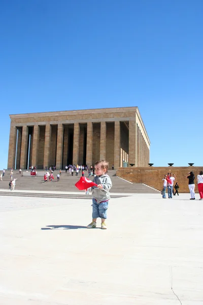 Zwiedzanie mauzoleum Ataturka, — Zdjęcie stockowe