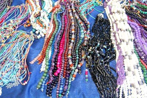 Perlen auf Basar zum Verkauf — Stockfoto